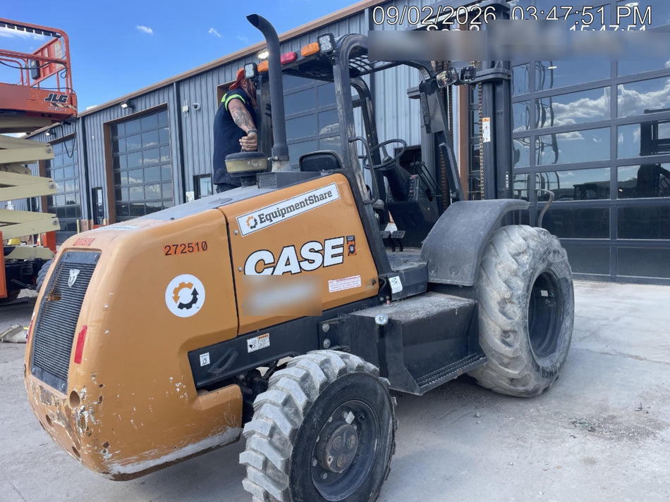 2023 CASE 588H