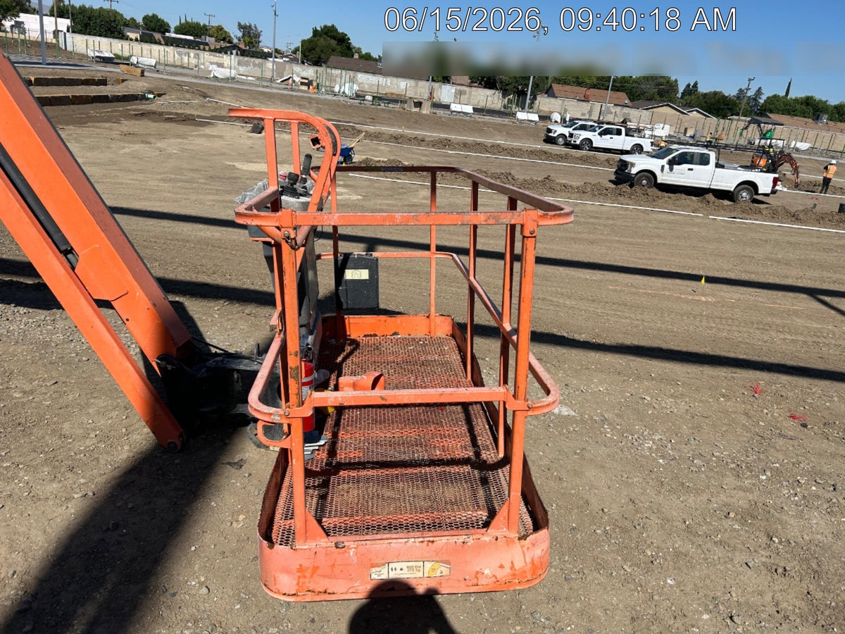 2019 JLG 460SJ