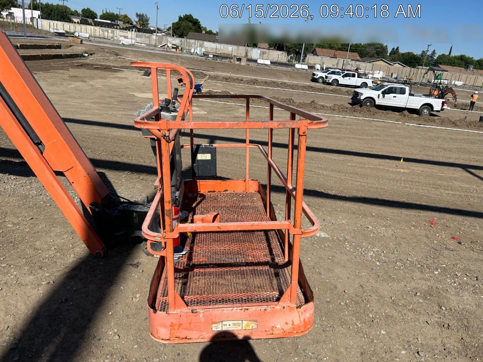 2019 JLG 460SJ
