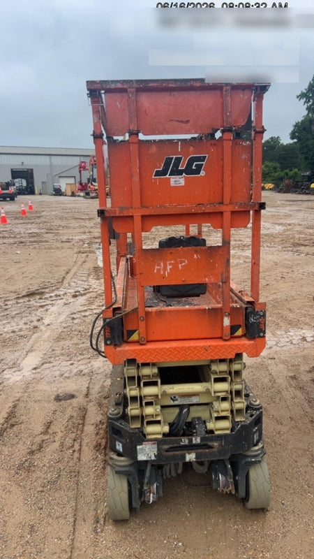 2021 JLG ES1932