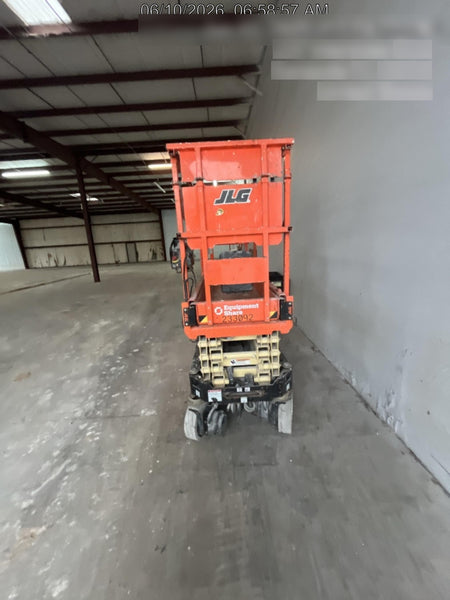 2022 JLG ES1932