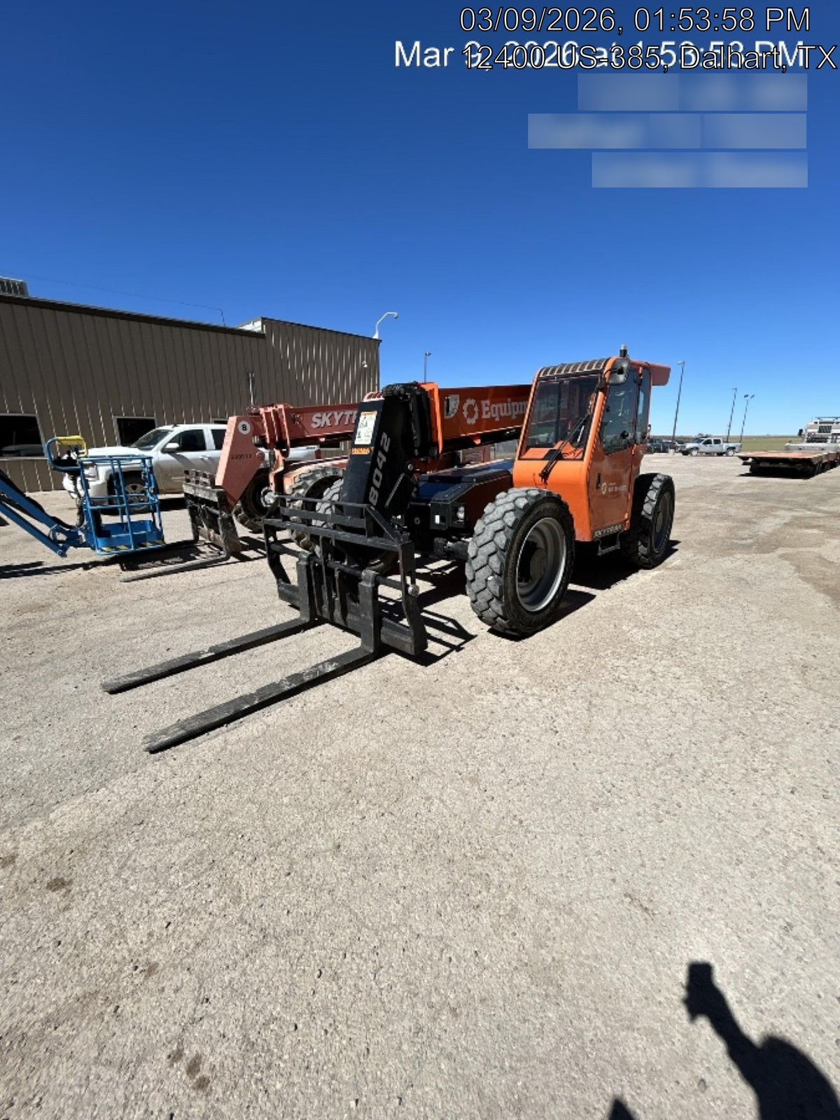 2023 SKYTRAK 8042