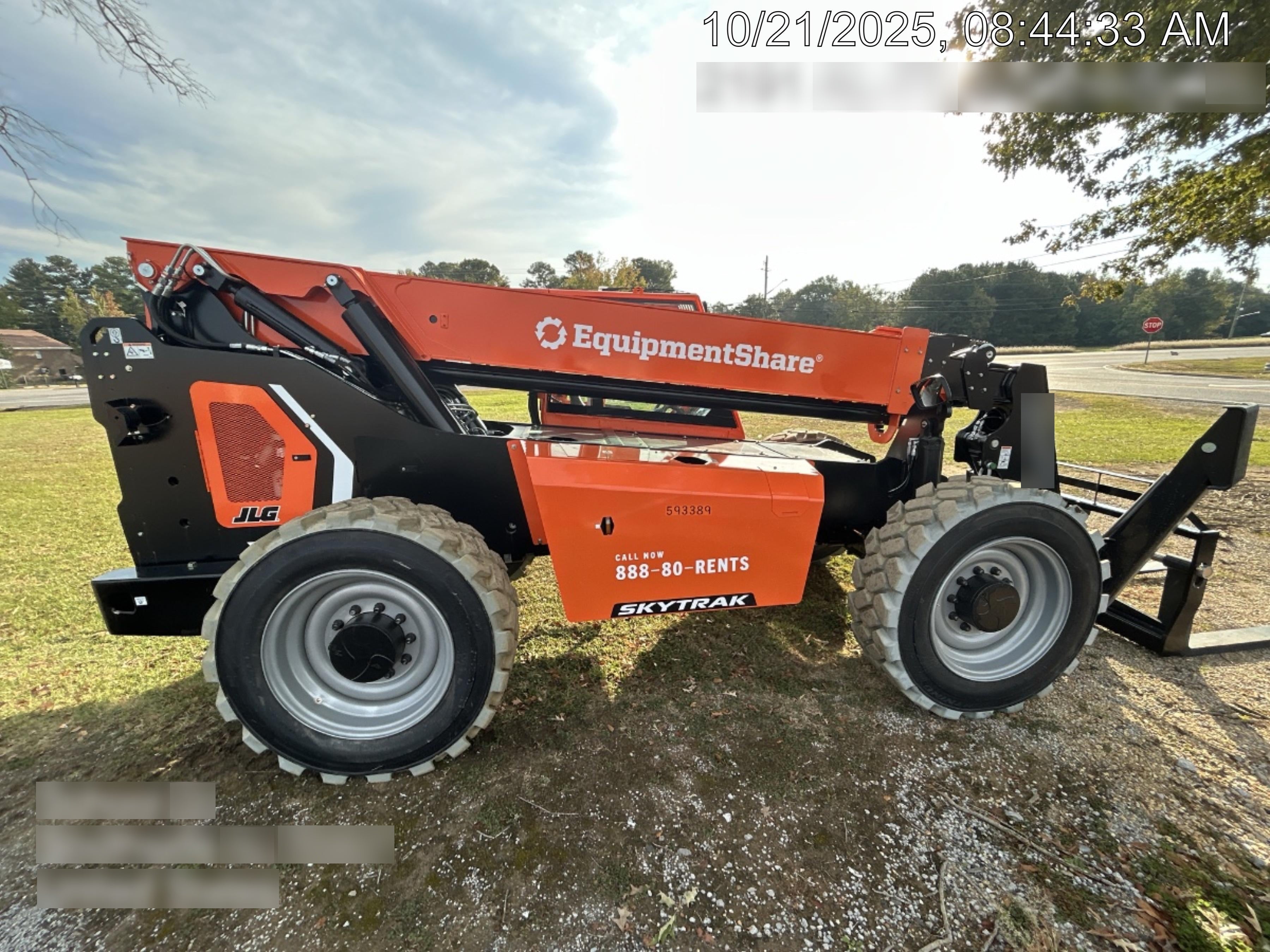2025 SKYTRAK 10054