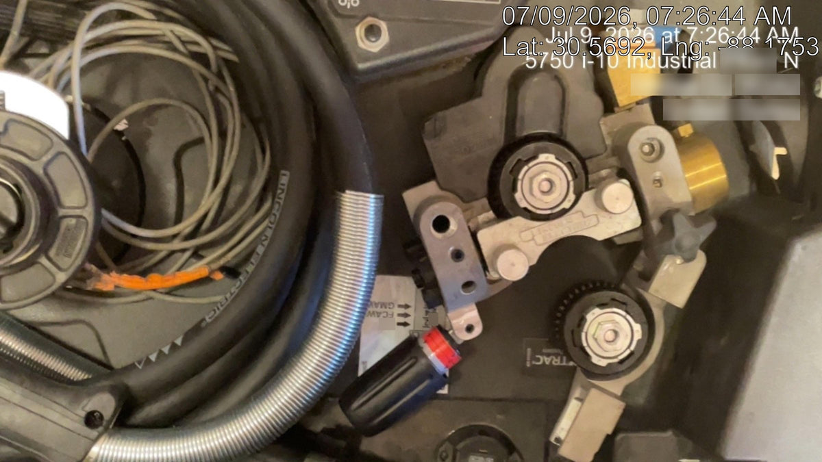 2025 LINCOLN ELECTRIC LN-25X w/Flowmeter