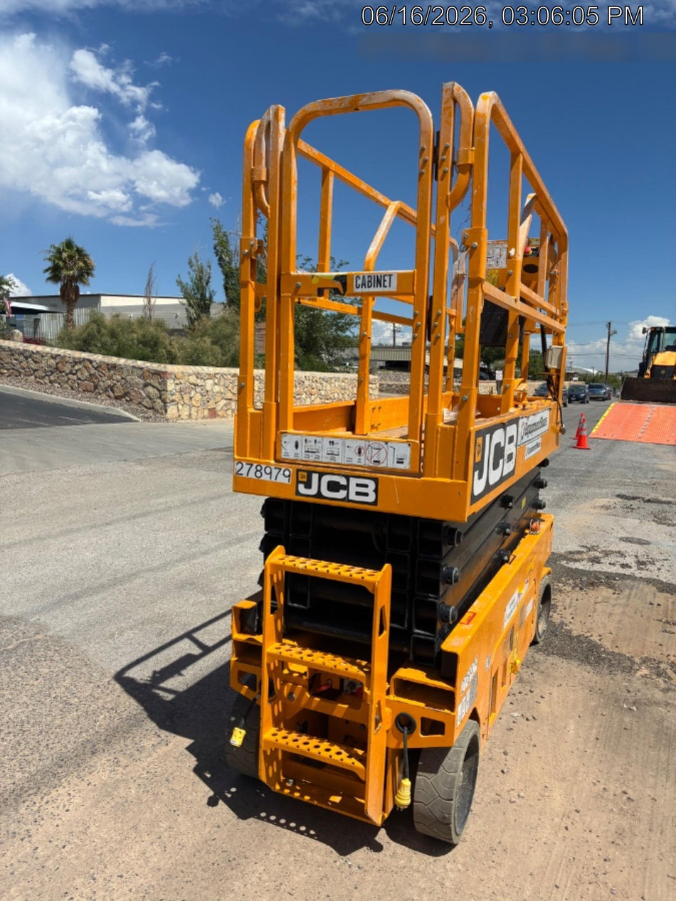 2023 JCB S2632E