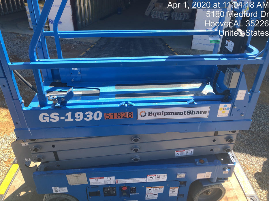 2019 Genie GS-1930 Fixed Rails with Chain Entry