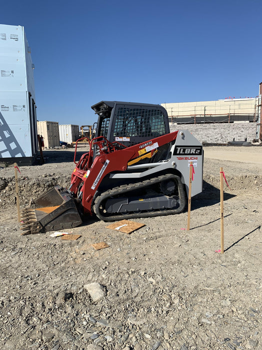 2022 TAKEUCHI TL8R2-CR