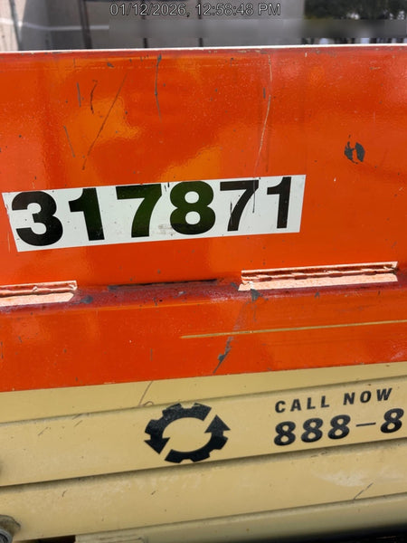 2023 JLG ES2632