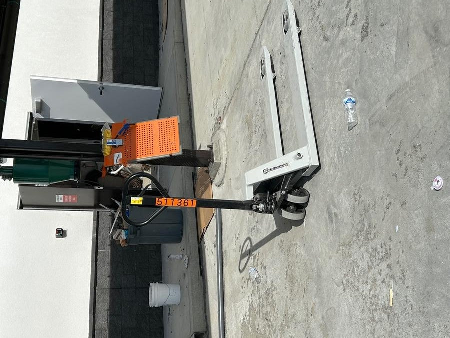 2025 STRONGWAY 4400 lb Pallet Jack