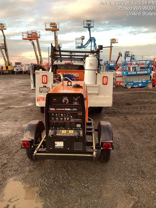 2021 Lincoln Electric Vantage 322 Vantage 322 Ready Pak 3 w/ Decals, ORANGE (includes trailer, cable rack, fender light kit) NO Telematics