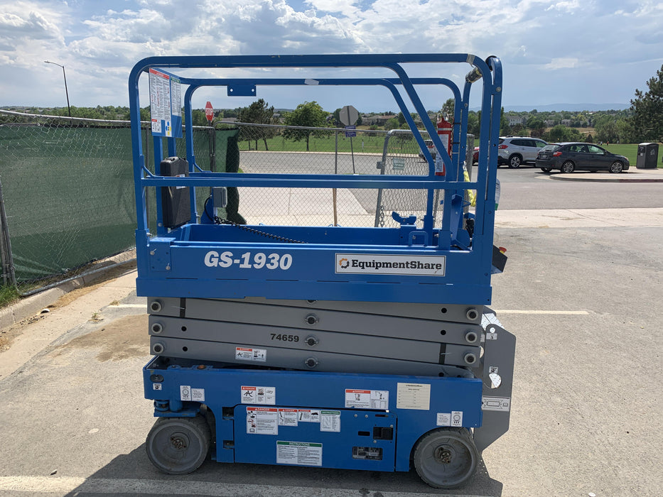 2020 Genie GS-1930 Fixed rails with chain entry gate - Pre A92.20