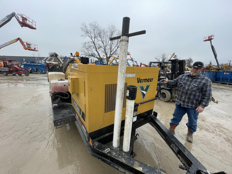 2023 Vac-Tron LP573XDT T4 Koehler Diesel Engine, 500 Gallon Debris Tank, x2 100 Gallon Water Tanks