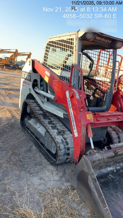 2021 TAKEUCHI TL8R2-R
