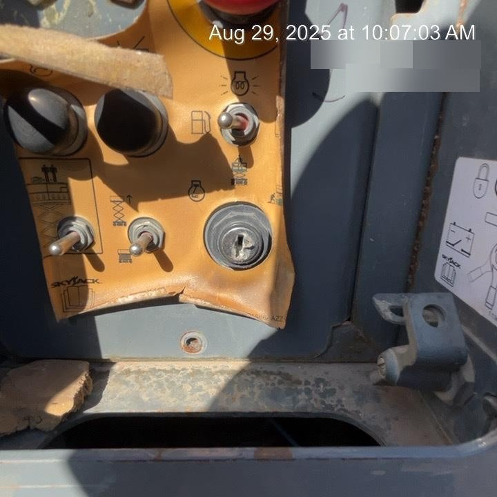 2018 SKYJACK SJ6832 RT