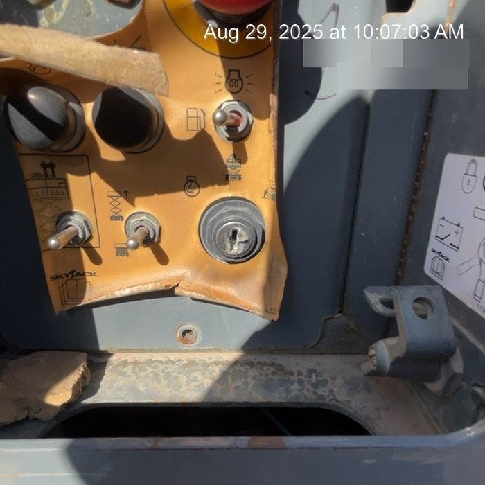 2018 SKYJACK SJ6832 RT