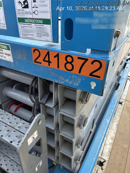 2022 GENIE GS-3232