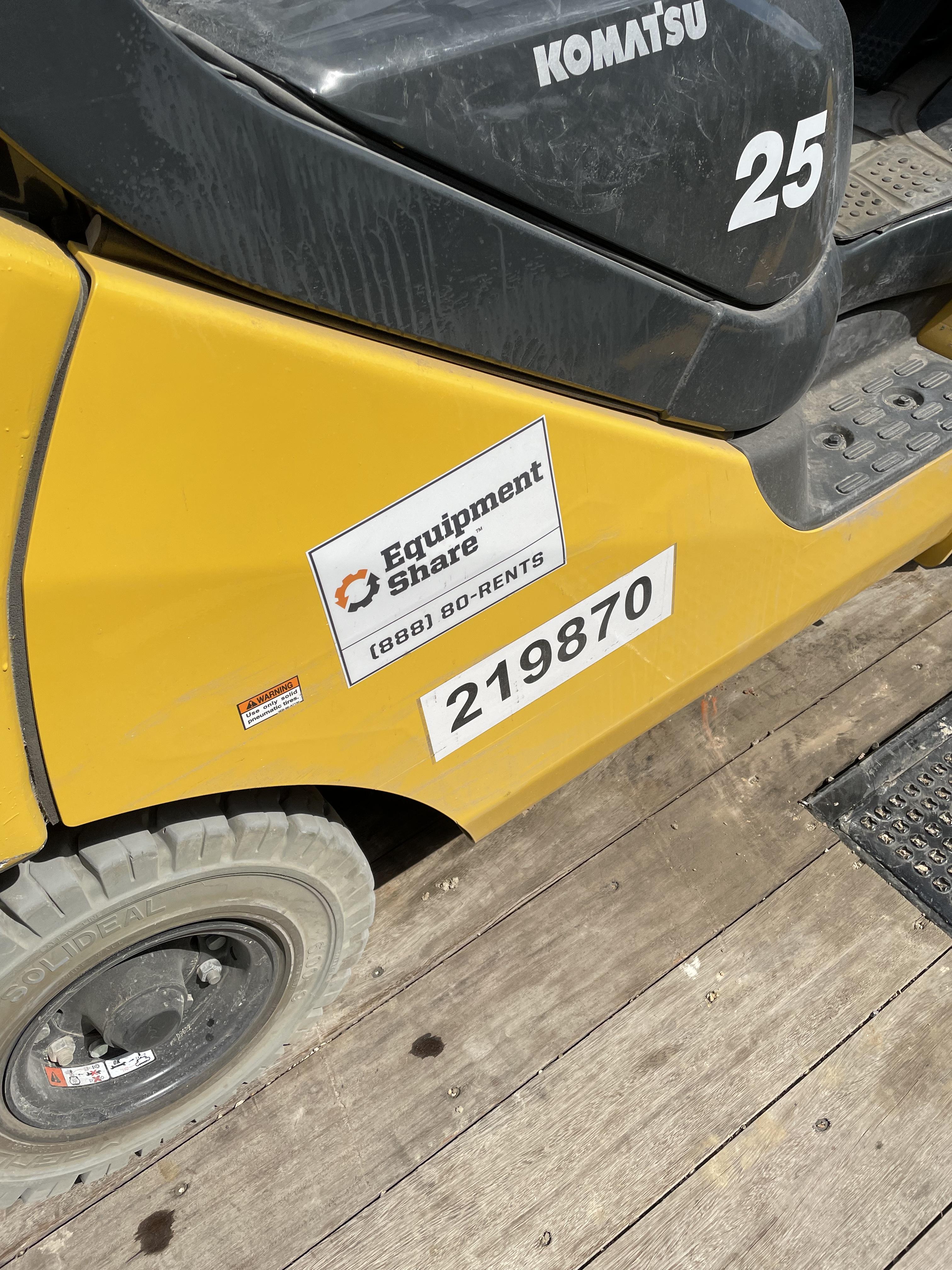 2022 KOMATSU FG25T-16