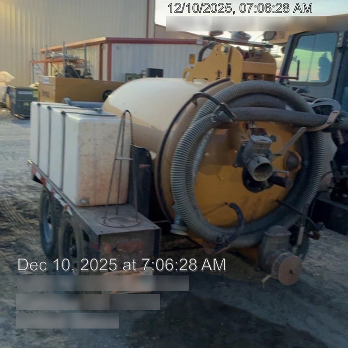 2023 VAC-TRON LP573XDT