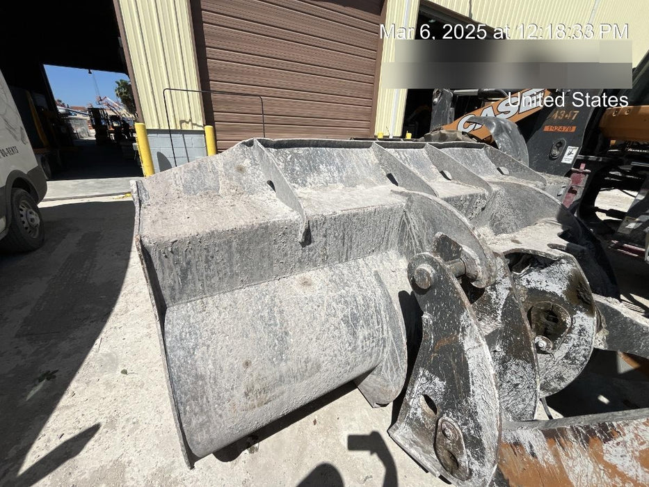 2017 WERK-BRAU 4 cu yd Bucket - Werk-Brau