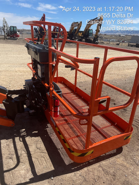 2023 JLG 660SJ