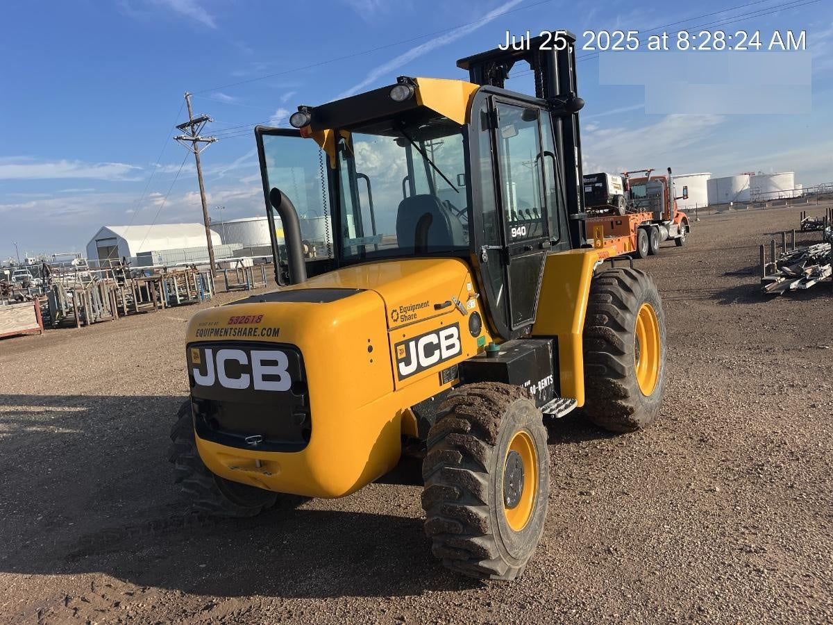 2025 JCB 940-4