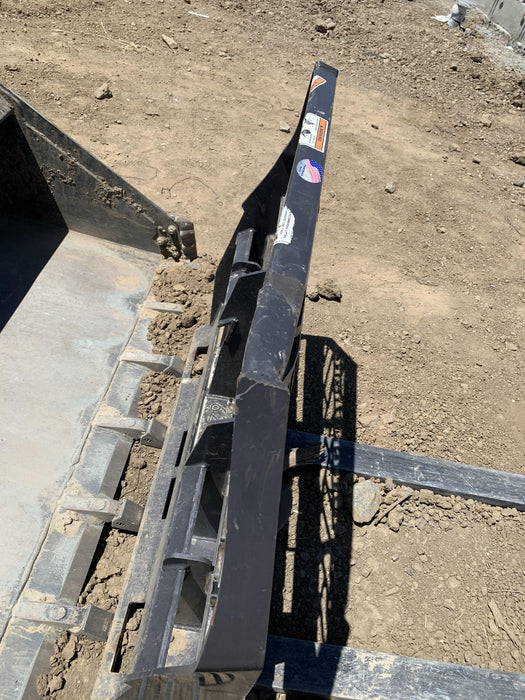2019 PALADIN 48" Pallet Forks - Paladin