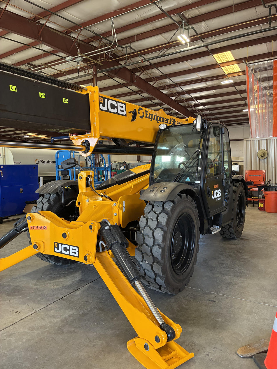 2026 JCB 512-56