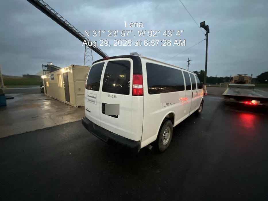 2025 CHEVROLET Express Van - Rental