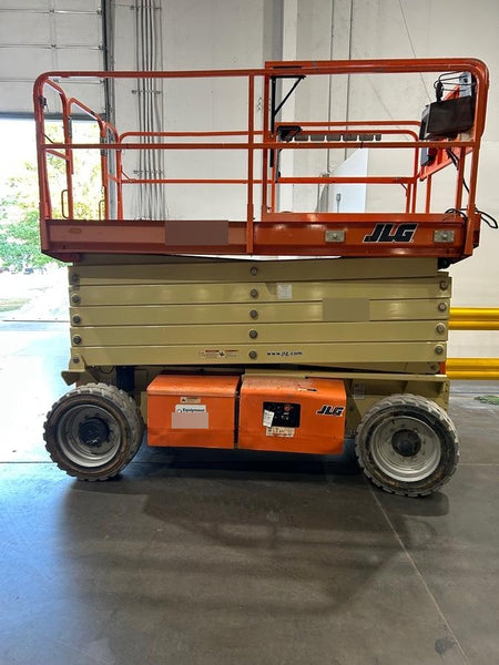 2019 JLG 4069LE Solid Non Marking Tires, Rotating Beacon
