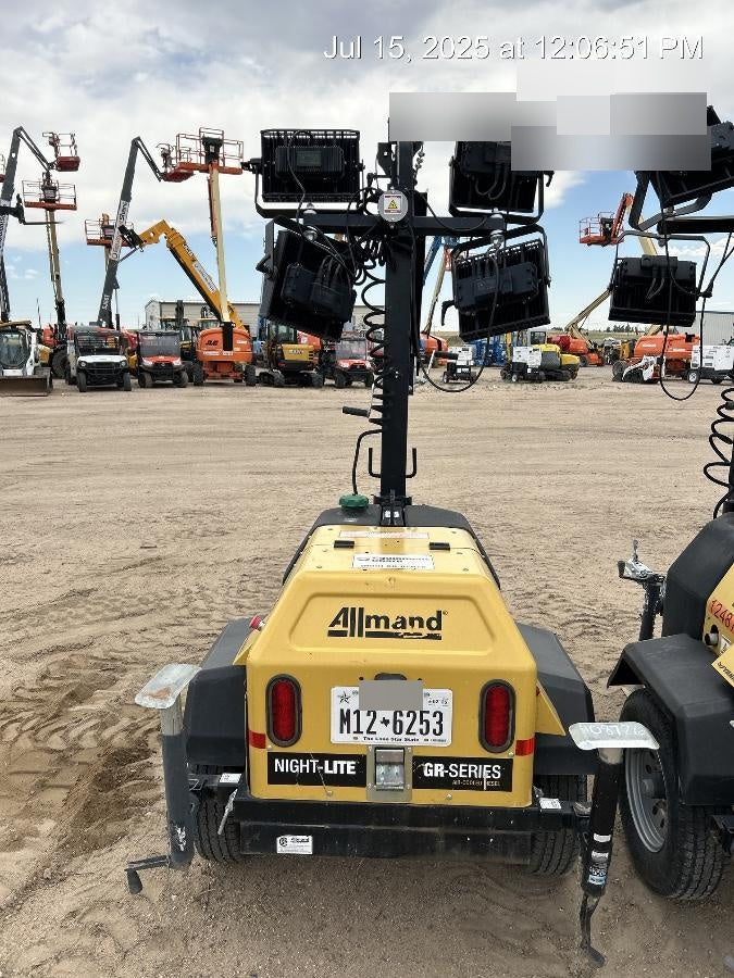 Allmand NLV3GR (4) LED Light Fixture 350W, 23' Vertical Mast, 3kW Prime, Towable, Deep Sea L401, Leveling Jacks, Yanmar T4F 5.8hp