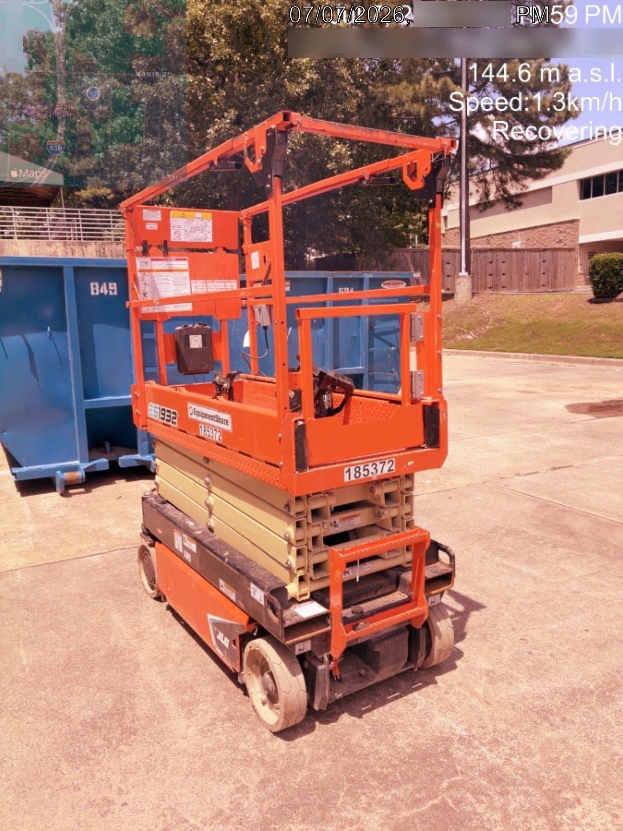 2021 JLG ES1932