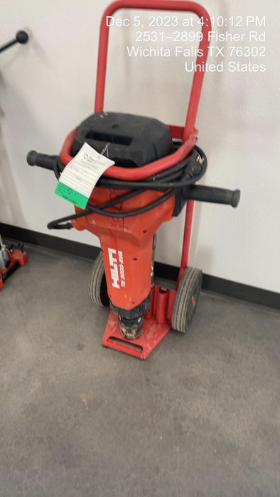 2023 HILTI TE 3000-AVR