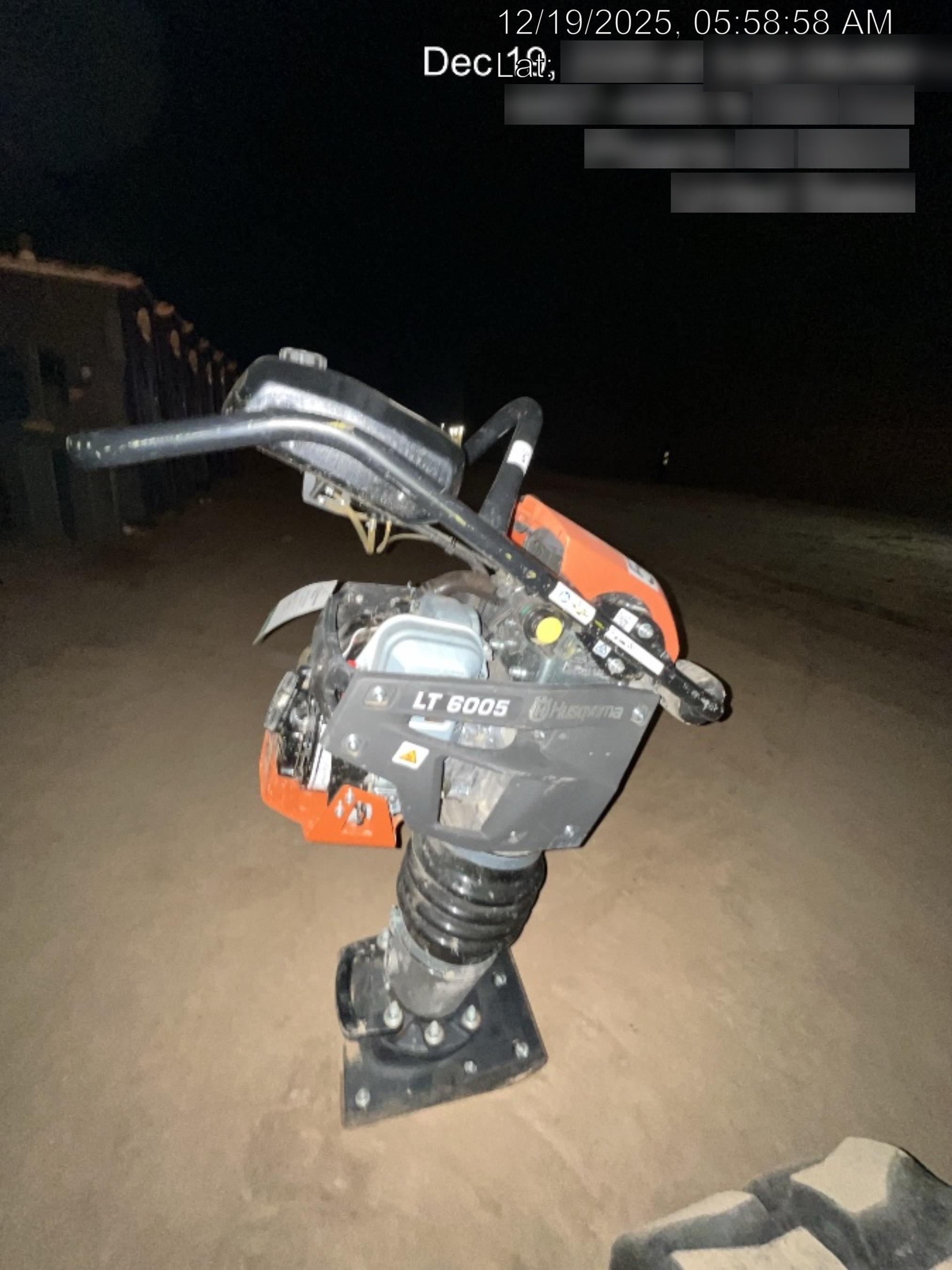 2025 HUSQVARNA LT6005