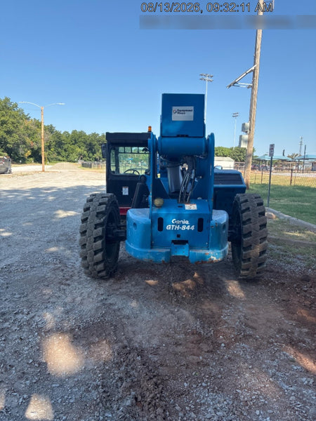 2022 GENIE GTH-844
