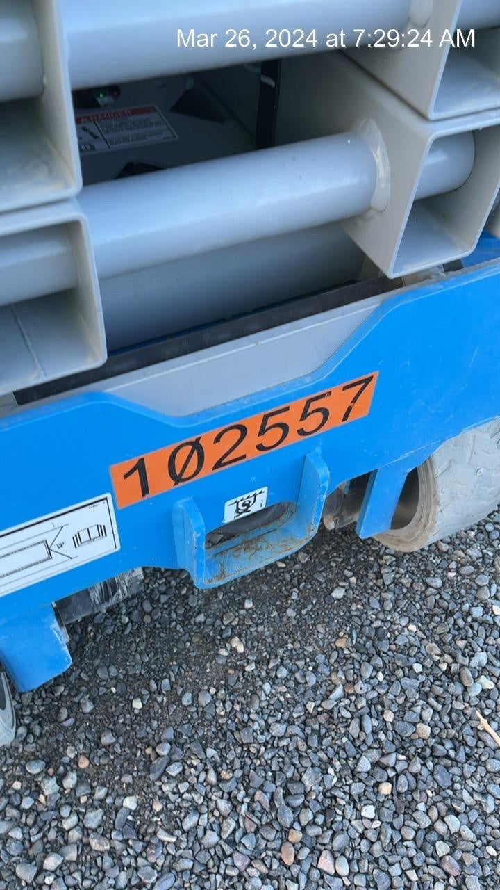 2020 Genie GS-1930 Solid Non Marking Tires, Beacon, Folding rails with half height swing gate, 800W Inverter
