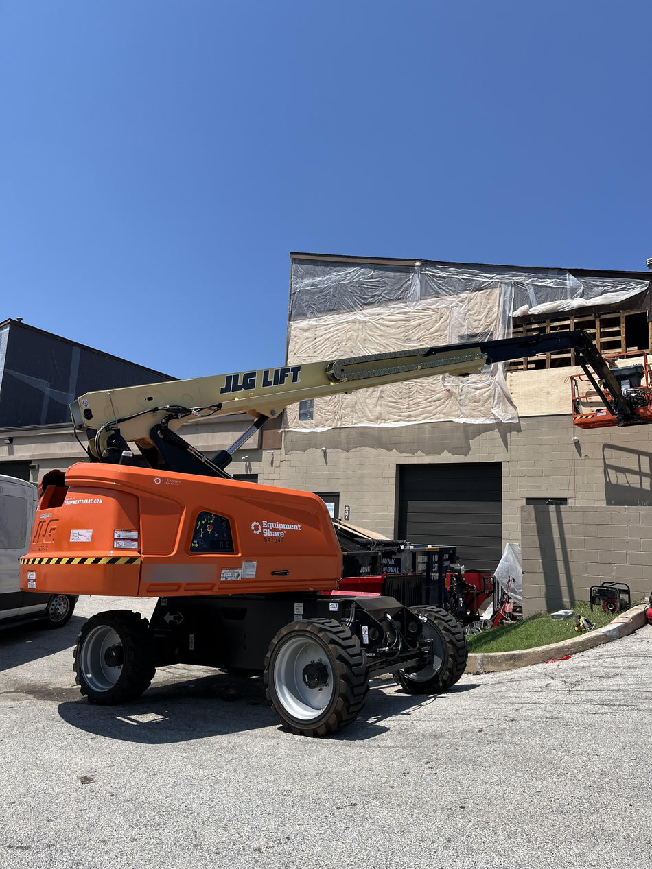 2025 JLG 660SJ