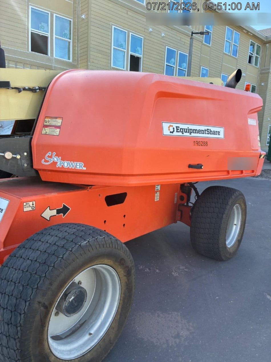 2021 JLG 660SJ