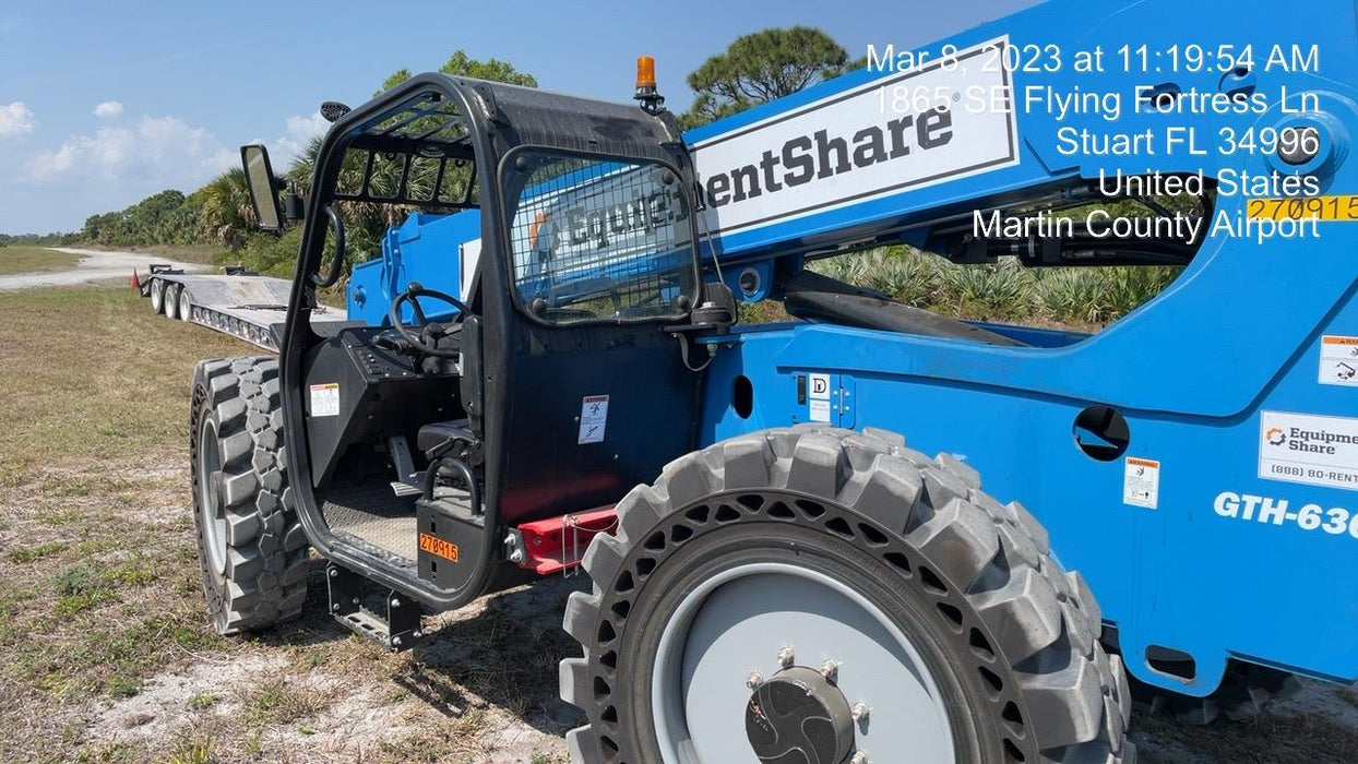 2017 CASE 36" Bucket - Case