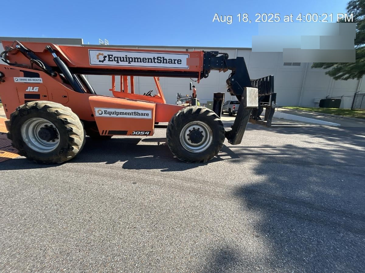 2018 SKYTRAK 10054