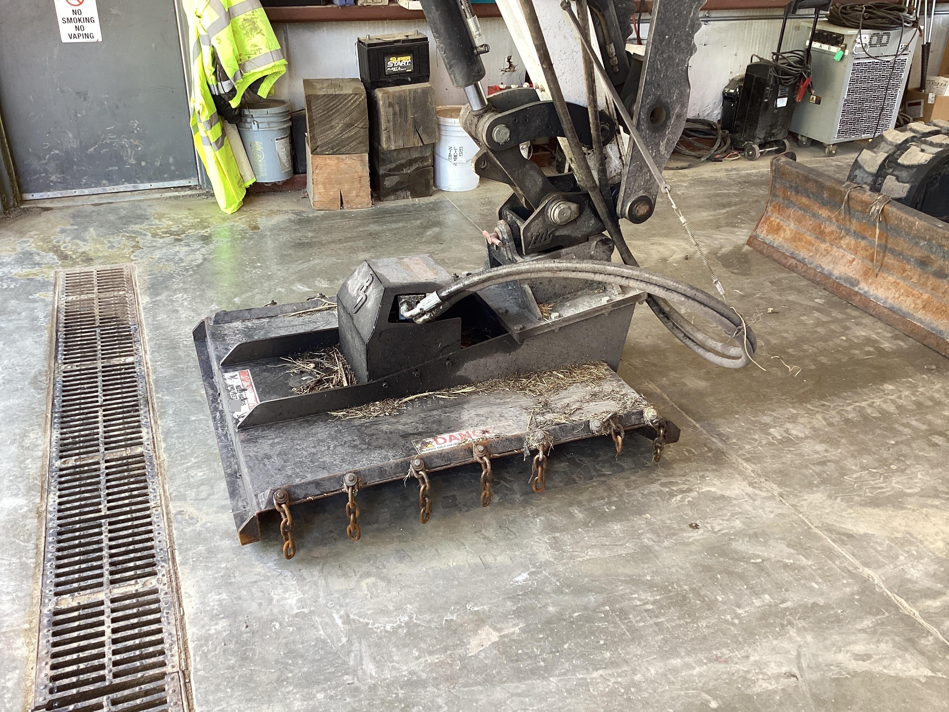 2019 BLUE DIAMOND 42" Brush Cutter, Mini Excavator