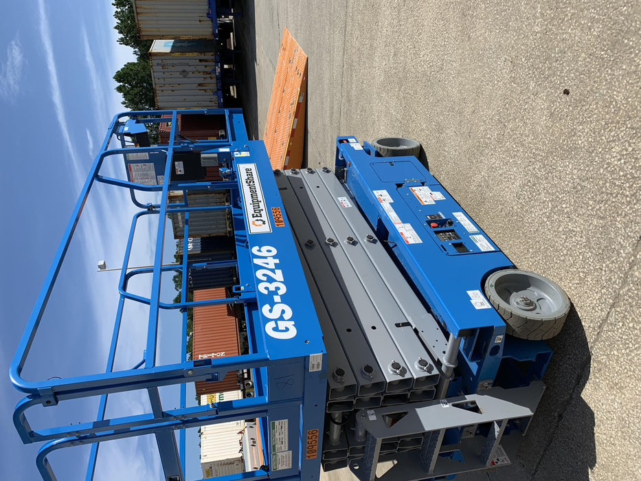 2020 Genie GS-3246 Standard, Folding full height swing gate