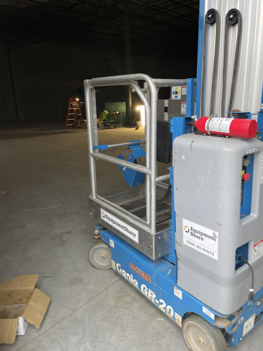 2020 GENIE GR-20