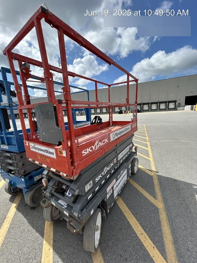 2021 SKYJACK SJ3226