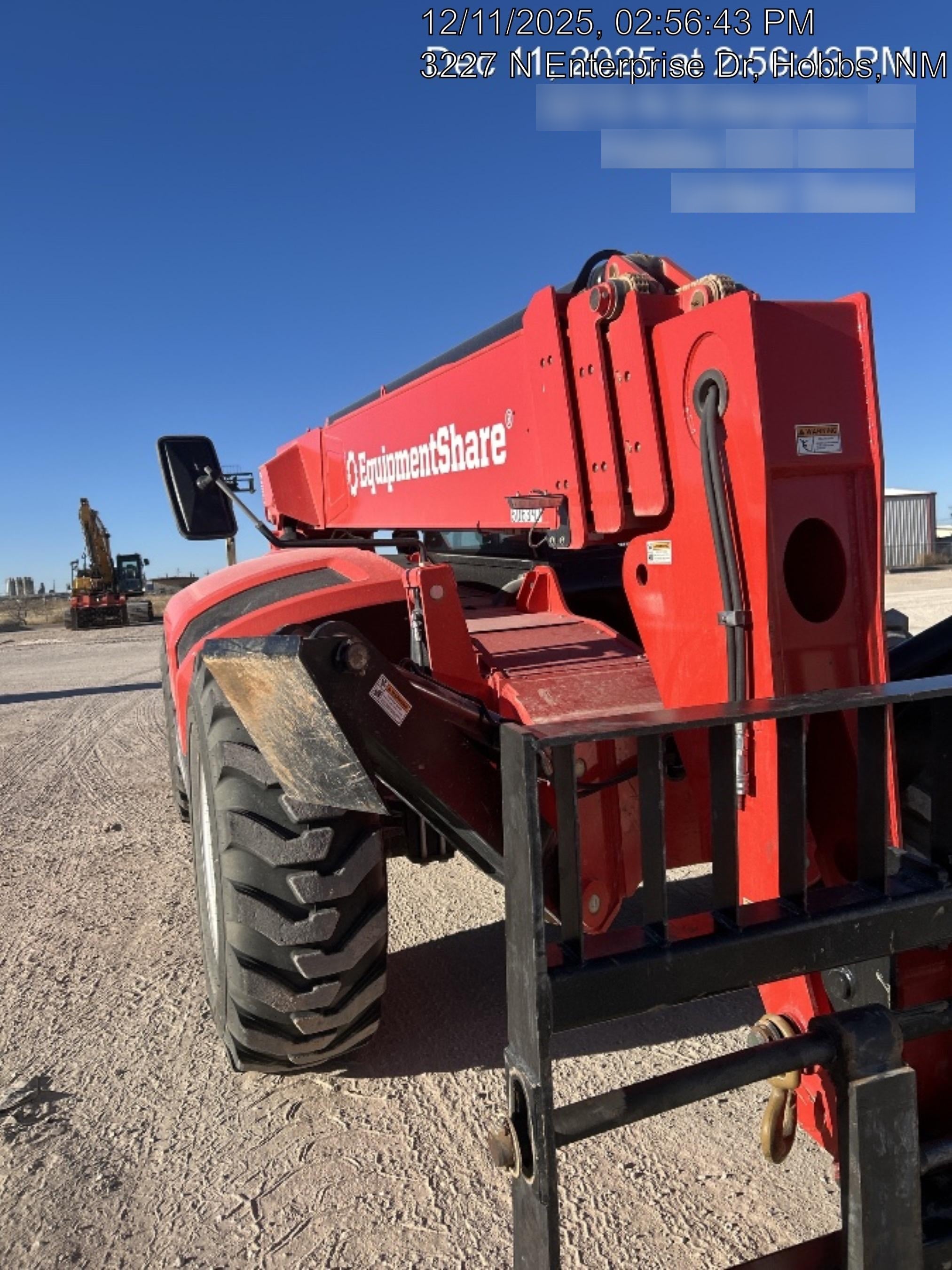 2025 MANITOU MTA1055