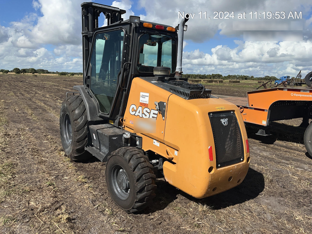 2021 CASE 588H