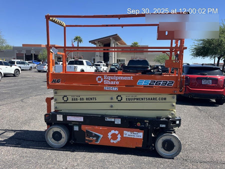 2022 JLG ES2632