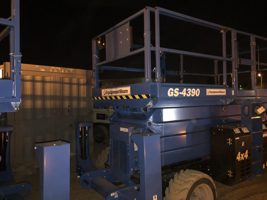 2020 GENIE GS-4390 RT