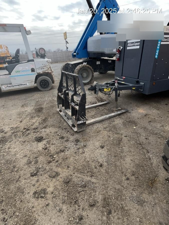 2020 BRADCO 48" Skid Loader Pallet Forks