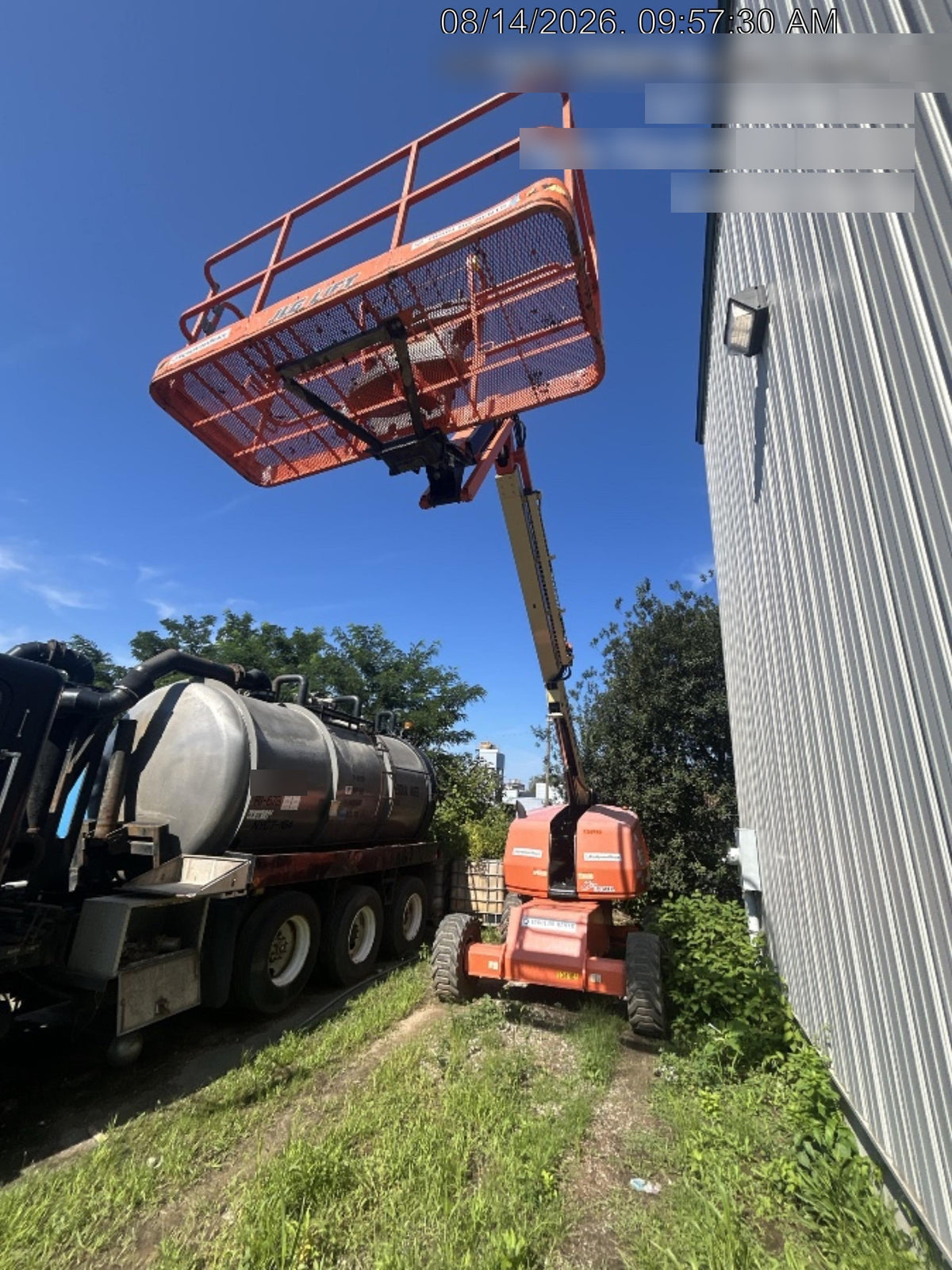 2021 JLG 460SJ