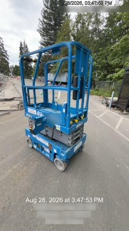 2021 GENIE GS-1330m